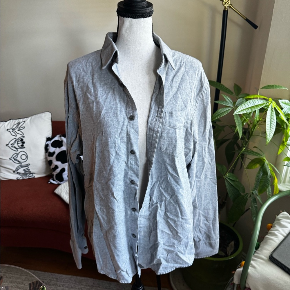UNTUCKit Light Gray Cotton Shirt